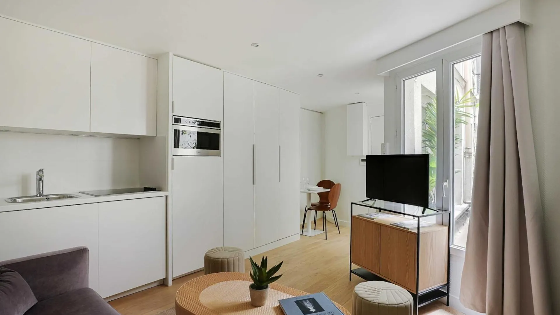 Magnificent Apartment - 1Br-4P - Palais Royal Paris 0*,